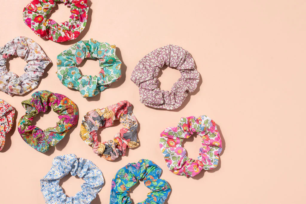 ANNAS OF AUSTRALIA - LIBERTY PRINT SCRUNCHIE - Image 3