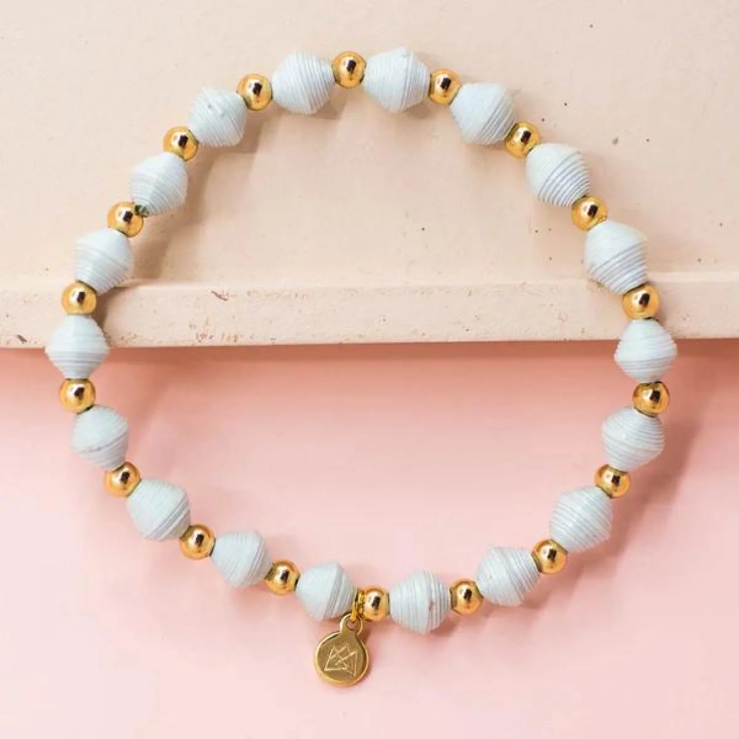 DREAMER & CO - THE TINY HOOP BRACELET - Image 6