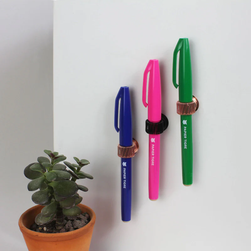 PAPIER TIGRE - MAGNETIC PEN HOLDER | ROSE GOLD - Image 5